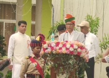 Independence Day 2025: Tricolor echoes in Sindri-Katras-Jharia, atmosphere filled with parade and cultural programs