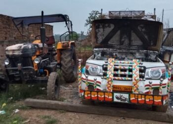 Maoist Attack in Lawalaung: Tractor and pickup set on fire, panic spreads in Chatra