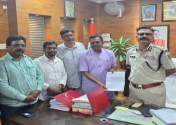 सुदेश महतो की हत्या की साजिश की जांच की मांग, आजसू नेताओं ने NIA जांच की मांग को लेकर सौंपा ज्ञापन