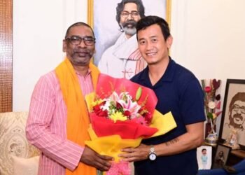 भारतीय फुटबॉल टीम के पूर्व कप्तान बाइचुंग भूटिया ने की मुख्यमंत्री हेमंत सोरेन से मुलाकात