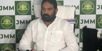 सुप्रीम कोर्ट ने भाजपा और बाबूलाल मरांडी को दिखाया आइना: विनोद कुमार पांडेय का बड़ा बयान