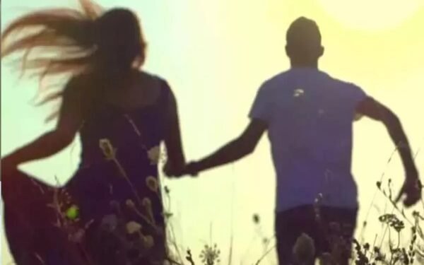 सिंदरी की युवती प्रेमनगर के युवक के साथ लापता, परिजनों ने जताई अपहरण की आशंका