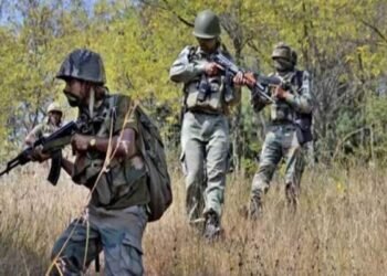 हजारीबाग: गिरहोर थाना क्षेत्र में पुलिस और नक्सलियों के बीच मुठभेड़, तीन टॉप माओवादी