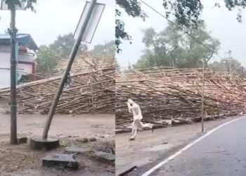 BIG BREAKING: मानसून की मार से गिरा भूली बी ब्लॉक का दुर्गापूजा पंडाल