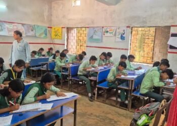 Initiative of Ranchi District Administration: Successful conduct of Pre Summative Assessment-1 (2025), attendance of 85-90% students