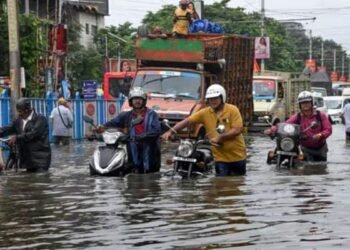 भारी बारिश