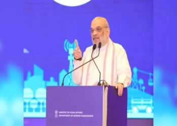 CAA पर केंद्र का बड़ा फैसला: 2024 तक आए शरणार्थियों को बिना पासपोर्ट भारत में रहने की छूट