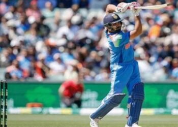 Breaking News : भारत ने दूसरे वनडे में बनाए 264 रन, रोहित शर्मा और श्रेयस की फिफ्टी