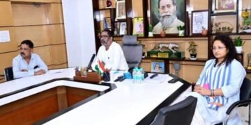 मुख्यमंत्री हेमंत सोरेन ने प्रस्तावित टाइगर सफारी प्रोजेक्ट का देखा प्रेजेंटेशन