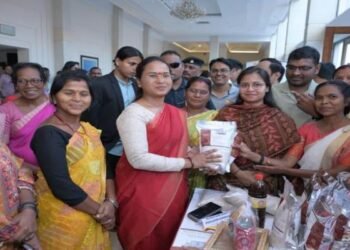 विश्व खाद्य दिवस पर ICAR और IHM के कार्यक्रम में शामिल हुई कृषि मंत्री शिल्पी नेहा तिर्की