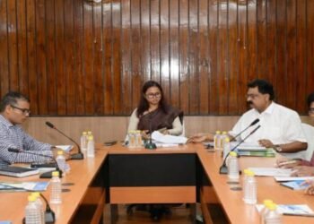 नेपाल हाउस में कृषि एवं उद्यान विभाग की समीक्षा बैठक, मंत्री शिल्पी नेहा तिर्की ने दिये कई अहम निर्देश