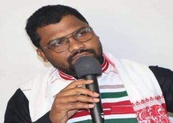 घाटशिला उपचुनाव में उलटफेर की आहट! JLKM ने इसे बनाया अपना प्रत्याशी