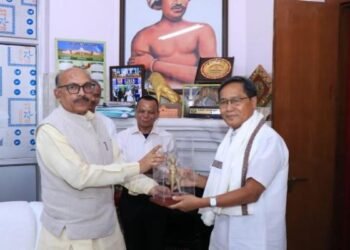 त्रिपुरा विधानसभा के नेता प्रतिपक्ष जितेन्द्र चौधरी ने झारखंड विधानसभा अध्यक्ष रबींद्रनाथ महतो से की मुलाकात