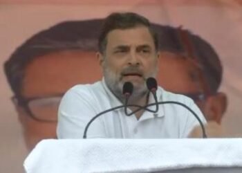 Breaking News : मुजफ्फरपुर में गरजे राहुल गांधी-मोदी को छठ से नहीं, सिर्फ वोट से मतलब