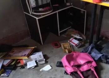 गिरिडीह में डकैती की बड़ी वारदात: सीएससी संचालक के घर से नकद, ज्वेलरी और गैजेट्स लूटे