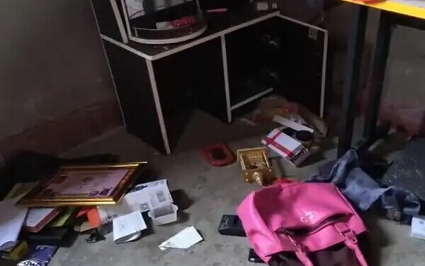 गिरिडीह में डकैती की बड़ी वारदात: सीएससी संचालक के घर से नकद, ज्वेलरी और गैजेट्स लूटे