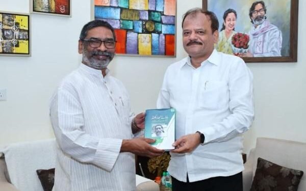 सीएम हेमंत सोरेन से JPSC के सदस्य डॉ० जमाल अहमद ने मुलाकात