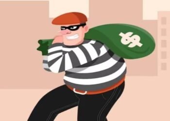 गोविंदपुर में वाहन पार्ट्स चोर गिरफ्तार — तीसरा आरोपी फरार, नागरिकों की सतर्कता से खुलासा