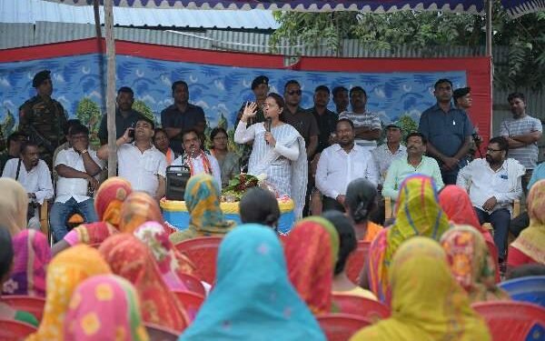 Jharkhand minister enters Bihar elections—Shilpi Neha Tirkey takes charge for Congress