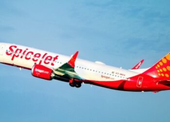 A SpiceJet flight from Delhi to Patna returned to Delhi soon after take-off.