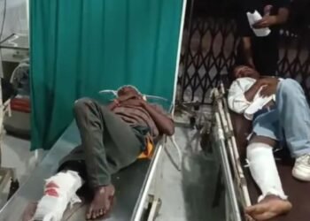 Horrific road accident in Gumla: Ramesh Oraon and Santosh Gop died on the spot, four injured