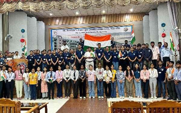 A march was held at St. Xavier's College on Unity Day, where students gave the message of national unity.