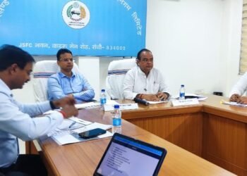 Dr. Irfan Ansari announces sugar, pulses and clothes for poor families before Diwali — "2G era ends, 4G era begins"