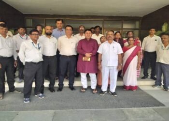 IICM श्रमिक संघ की बैठक में प्रबंधन के रवैये पर गहरा आक्रोश, अजय राय ने कहा— "कर्मियों के साथ हो रहा..."