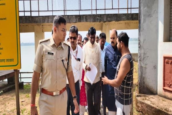 छठ पर्व की तैयारी जोरों पर! उपायुक्त बोले – सुरक्षा और स्वच्छता में कोई कमी नहीं होगी