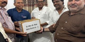 वोट चोरी के खिलाफ कांग्रेस का वार, लोहरदगा से आए 26 हजार दस्तावेज समर्पित