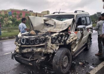 Breaking: बुंडू में एक और सड़क हादसा, ट्रॉमा सेंटर के पास स्कॉर्पियों की टक्कर 4 घायल