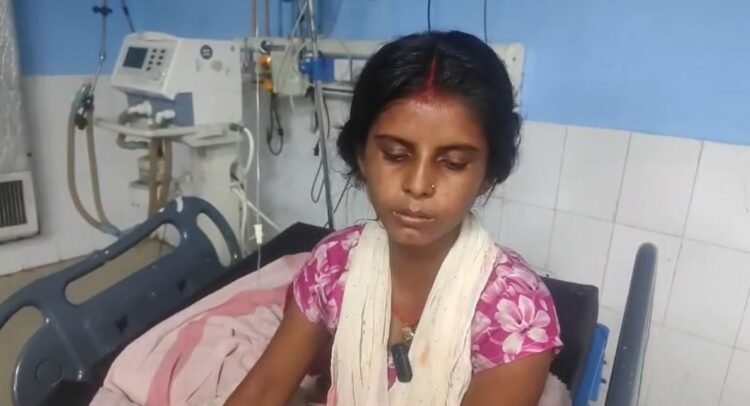 In Dhanbad, a cousin shot his sister in a family dispute.