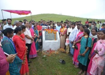 मांडर विधानसभा क्षेत्र की जनता को मिली योजनाओं की सौगात, कृषि मंत्री ने किया शिलान्यास