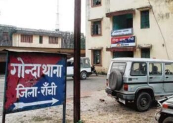 शक के खेल में पति बना हत्यारा! पत्नी को गला दबाकर मार डाला, आरोपी गिरफ्तार