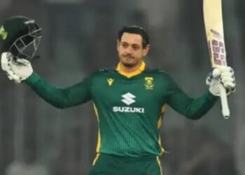 डी कॉक का धमाका, साउथ अफ्रीका ने पाकिस्तान को 8 विकेट से हराया