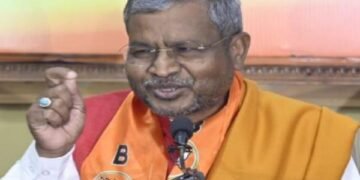 झारखंड से 4 बड़ी कंपनियां भागीं ओडिशा! बाबूलाल मरांडी बोले-सरकार सो रही है