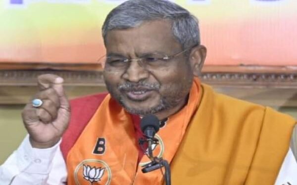 झारखंड से 4 बड़ी कंपनियां भागीं ओडिशा! बाबूलाल मरांडी बोले-सरकार सो रही है