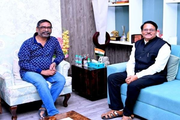 मुख्यमंत्री हेमंत सोरेन से प्रदेश कांग्रेस प्रभारी के. राजू ने की मुलाकात
