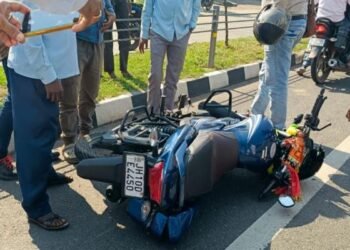 धनबाद हाईवे पर मौत की रफ्तार! सड़क हादसे में युवक की मौत, दूसरा जिंदगी की जंग में