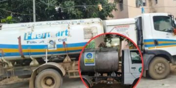 गोड्डा में पुलिस की बड़ी कार्रवाई: दो टैंकरों से 12,000 लीटर नकली पेट्रोल जब्त, चालक फरार