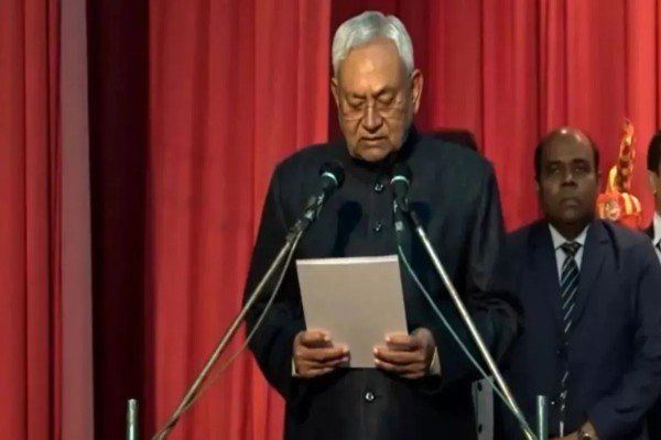 नीतीश कुमार की नई सरकार की पहली कैबिनेट बैठक आज, कई बड़े फैसलों की संभावना