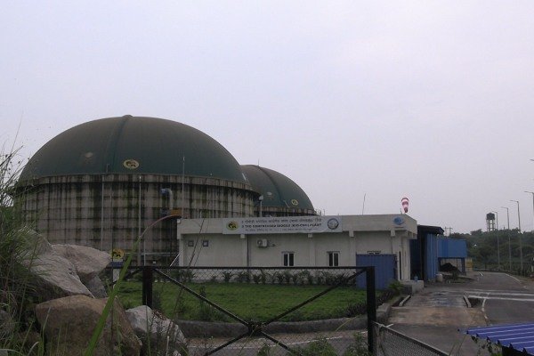 A ₹26 crore biogas plant is in trouble, and Ranchi will become a 'zero waste city' by sorting waste through an MRF system.