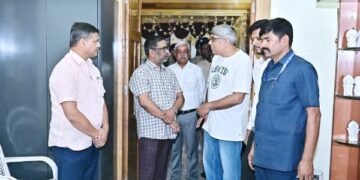 Chief Minister Hemant Soren expressed grief over the demise of Justice Rongon Mukhopadhyay's mother.