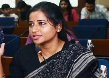 A major twist in the Rs 50 lakh embezzlement case involving former MLA Amba Prasad; the inspector and SDPO who gave him a clean chit will also face trial.