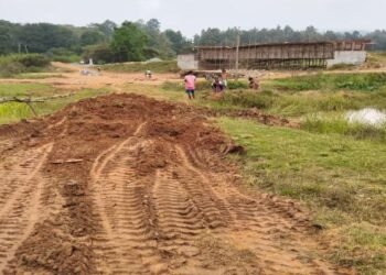 खबर मंत्र के खबर का असर, संवेदक ने आनन-फानन में शुरू किया गुलाबगंज पुल का निर्माण कार्य