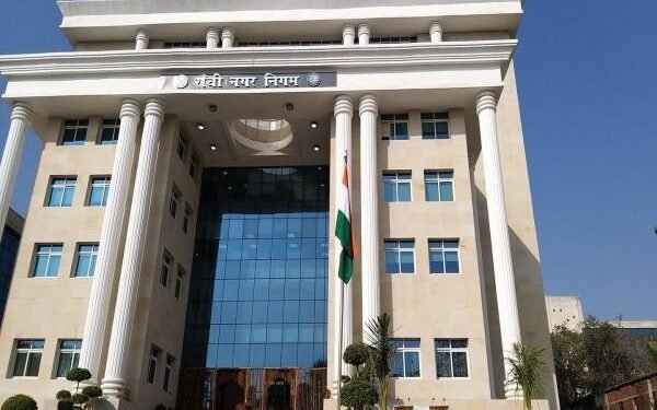 Ranchi Nagar Nigam News: स्वच्छता नियमों का उल्लंघन महंगा पड़ा