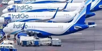 Indigo संकट गहराया: सरकार का कड़ा रुख, रोजाना 115 फ्लाइट्स रद्द!