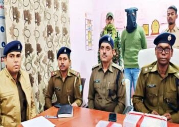 Jharkhand News : शराब पार्टी के बहाने बुलाकर की बेरहमी से हत्या, आरोपी बम्बइया गिरफ्तार