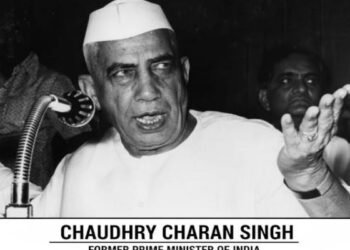 Chaudhary Charan Singh: हल की ताकत से दिल्ली का सिंहासन हिला दिया, सिद्धांतों के पक्के