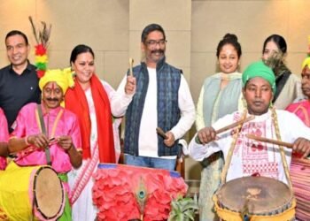 झारखंड में अब ‘ग्राम सभा’ ही सरकार: PESA कानून लागू होने पर आदिवासी समाज ने सीएम हेमंत का जताया आभार